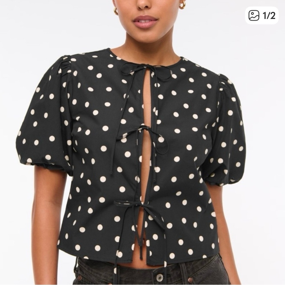 NWT Abercrombie & Fitch Polka Dot Tie-Front Short Sleeve Top, Size XXS